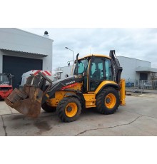 Экскаватор-погрузчик Volvo BL71B