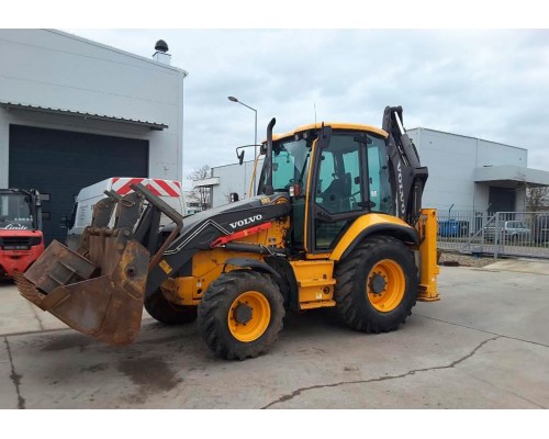 Экскаватор-погрузчик Volvo BL71B Экскаватор-погрузчик Volvo BL71B