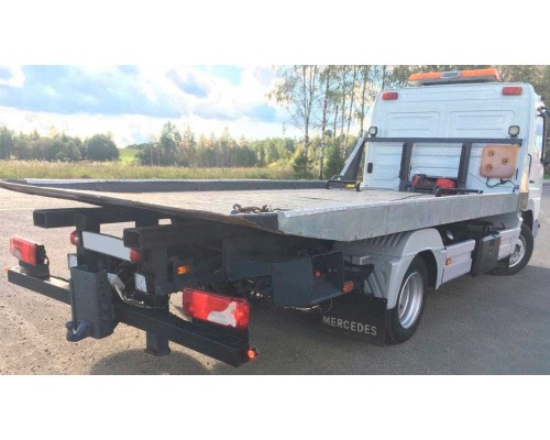 Эвакуатор Mercedes 815 6т Эвакуатор Mercedes 815 6т