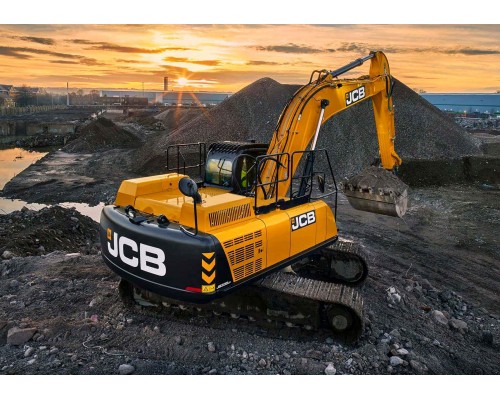 Гусеничный экскаватор JCB JS 300 Гусеничный экскаватор JCB JS 300
