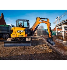 Гусеничный экскаватор JCB JS 85
