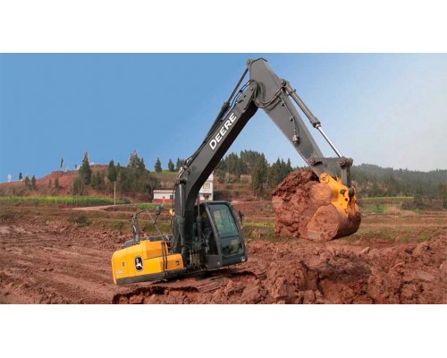 Гусеничный экскаватор John Deere E140LC Гусеничный экскаватор John Deere E140LC