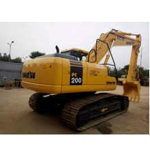 Гусеничный экскаватор Komatsu PC200
