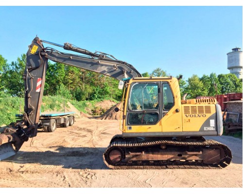Гусеничный экскаватор Volvo EC140BLC Гусеничный экскаватор Volvo EC140BLC