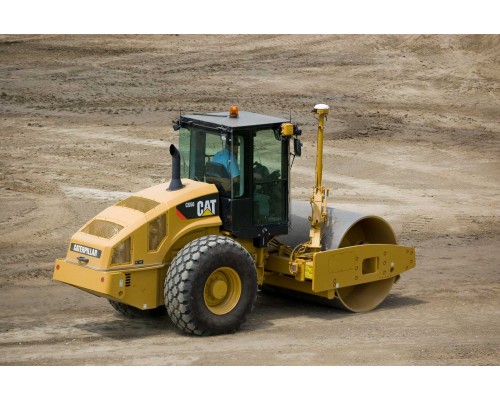 Каток Caterpillar CS 56 Каток Caterpillar CS 56