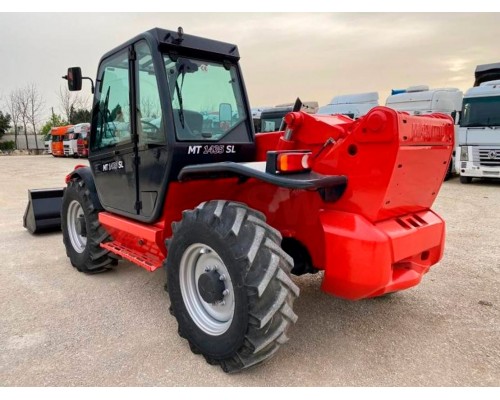 Телескопический погрузчик Manitou MT 1435 SLT Телескопический погрузчик Manitou MT 1435 SLT