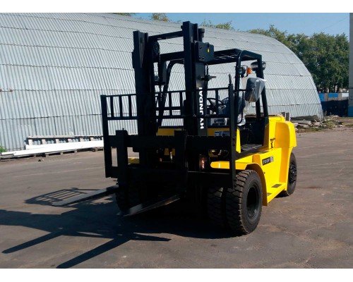 Вилочный погрузчик Hyundai 70DF-7 Вилочный погрузчик Hyundai 70DF-7
