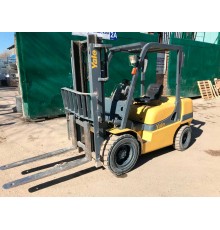 Вилочный погрузчик Yale GP30VX